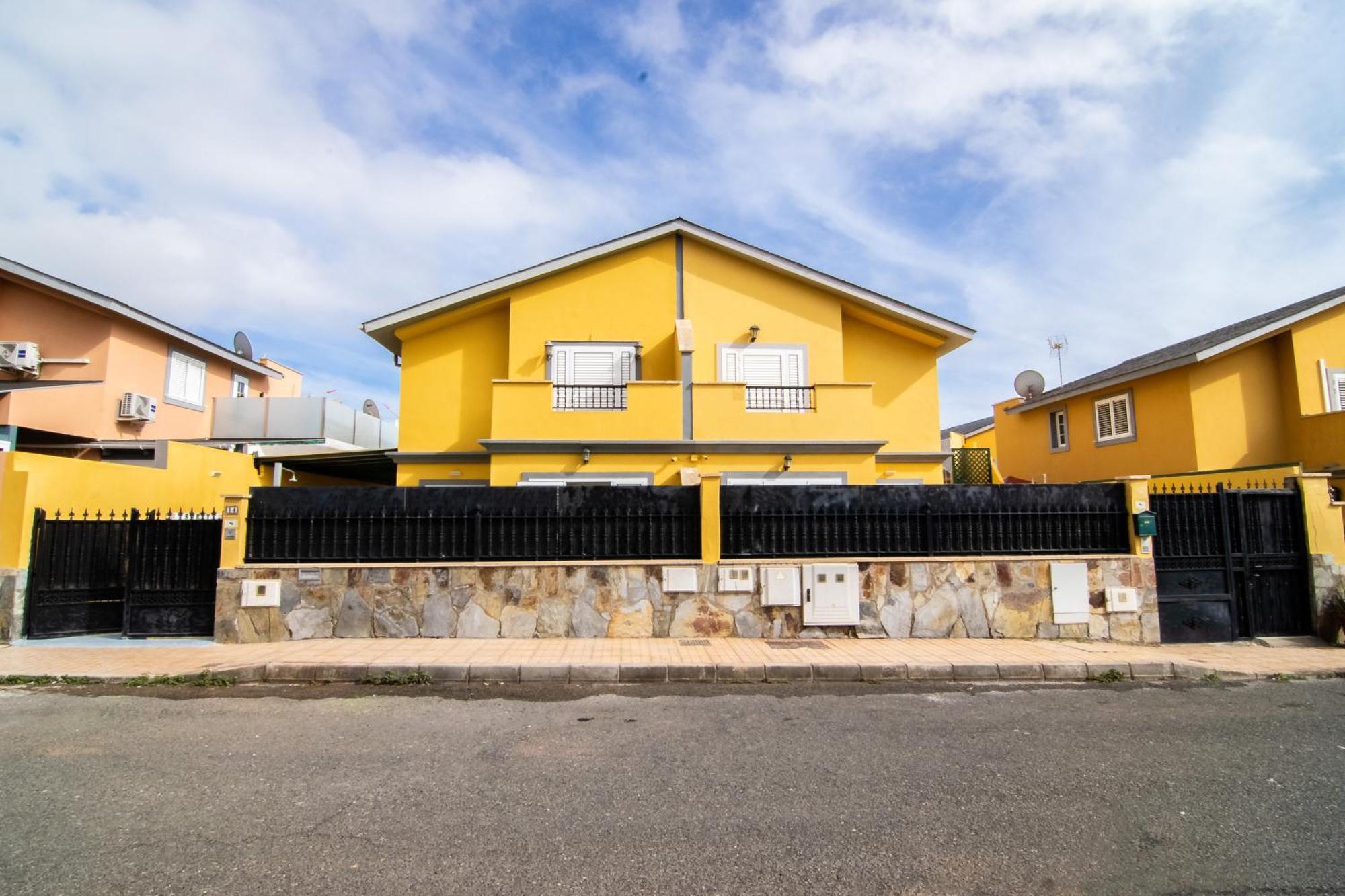 The Safe Point Suites Castillo Castillo del Romeral 외부 사진